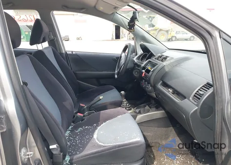 2008 Honda Fit from USA, damaged, VIN JHMGD37408S008546